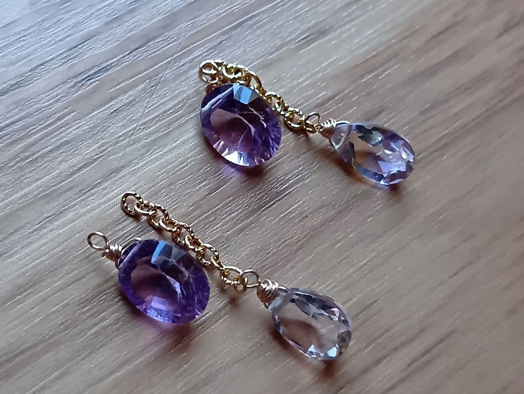 515/14kgfタンザナイト・ヘソナイト・ブルームーンストーンのチャーム