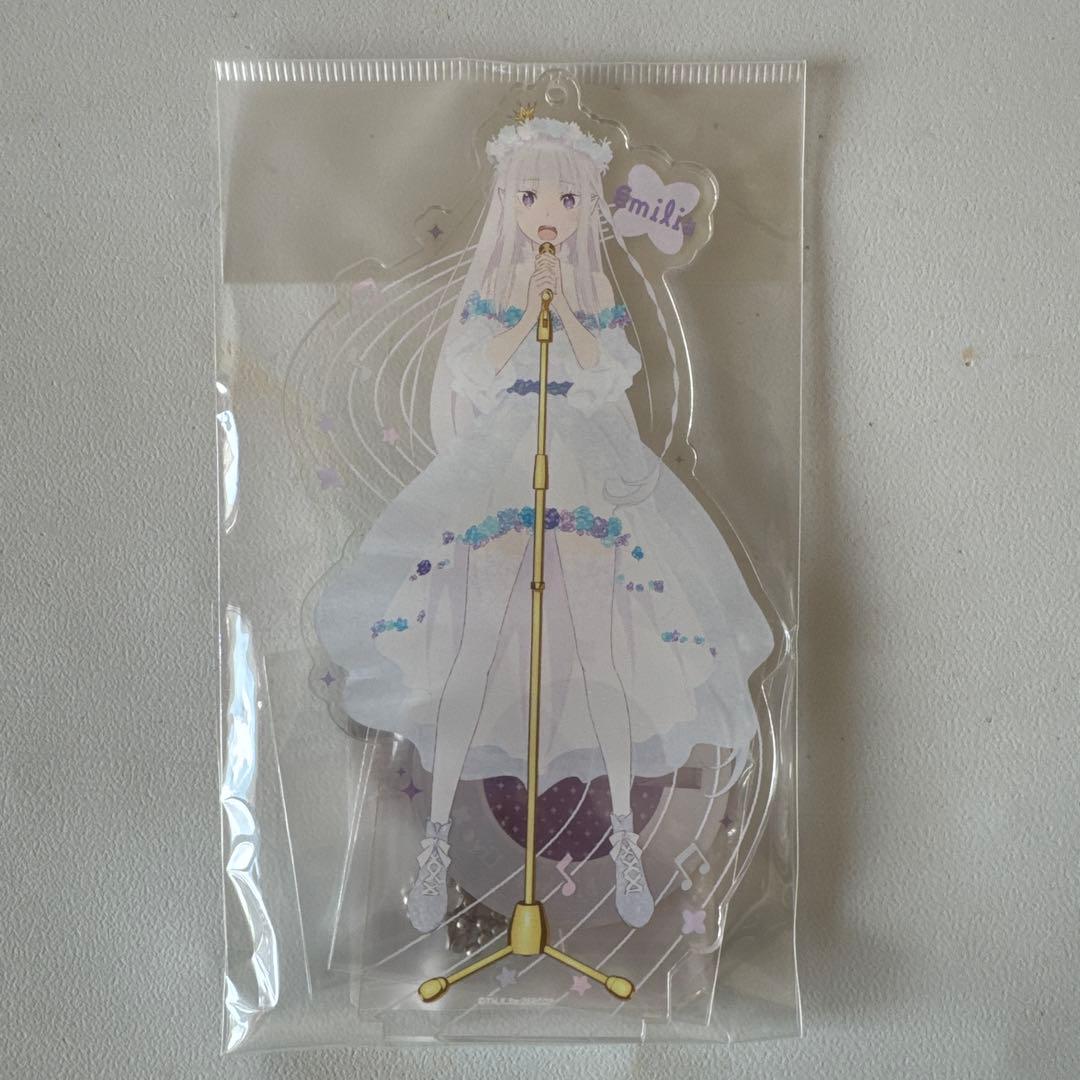 新品・未開封 リゼロ エミリアの誕生日生活 2020 アクリルスタンド3点セット