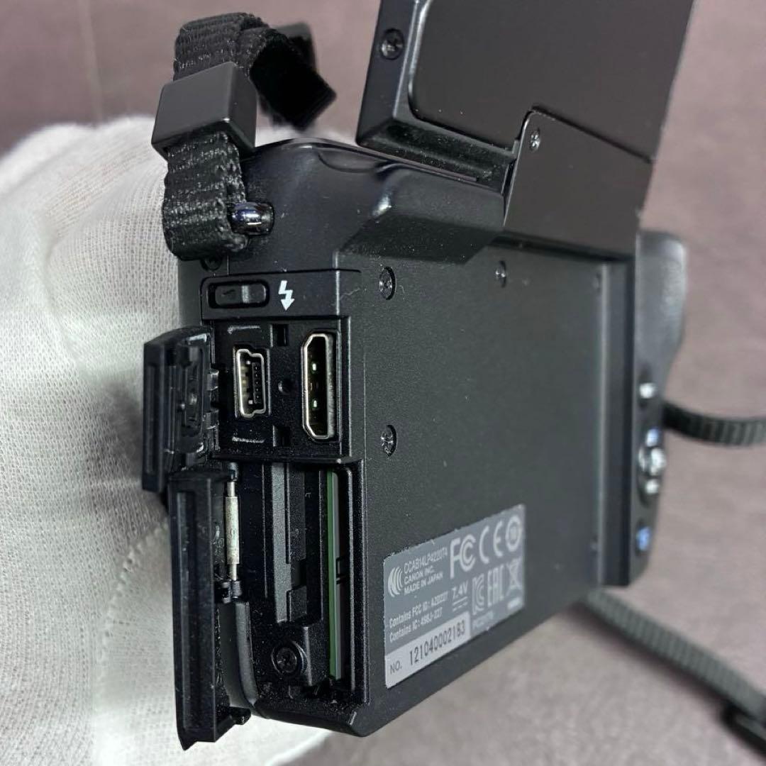 【美品】Canon EOS M10 15-45mm レンズキッド