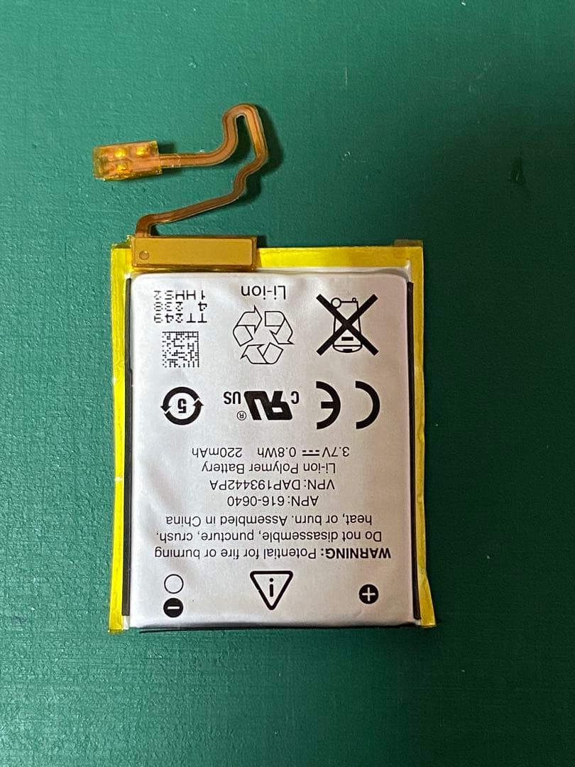 新品バッテリー Apple iPod nano 第7世代 シルバー ①