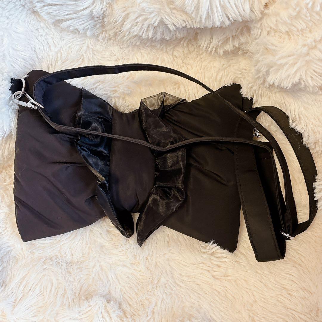 ニューバランス ミニベラバッグ ショルダーバッグ フリル 海外限定 黒