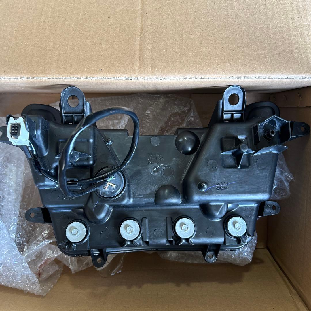 Nmax125 ヘッドライト純正LED