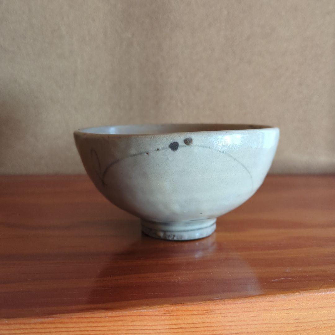 灰色の花模様 陶器ボウル　おわん　直径約10cm初期伊万里　骨董　古美術