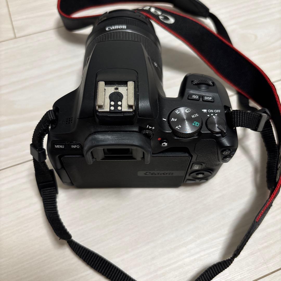 Canon EOS Kiss X10 EF-S 18-55mmレンズ付き