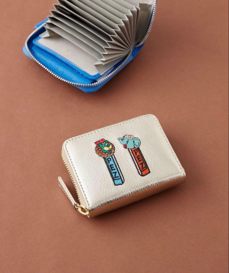 Pez刺繍　財布　カード入れ　ゴールド　ペッツ　PEZ 本革　やぎ革　箱付き