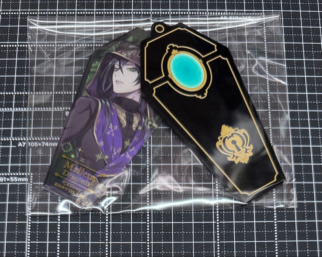 マレウスまとめ売り 誕生日グッズ 缶バッジ アクスタ ツイステ