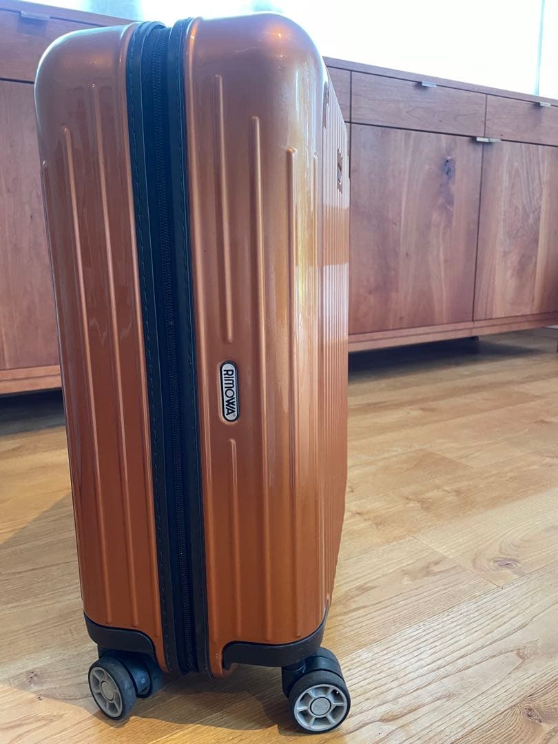 最終値下！リモワ サルサエアー 34L 機内持込 4輪 TSAロック オレンジ