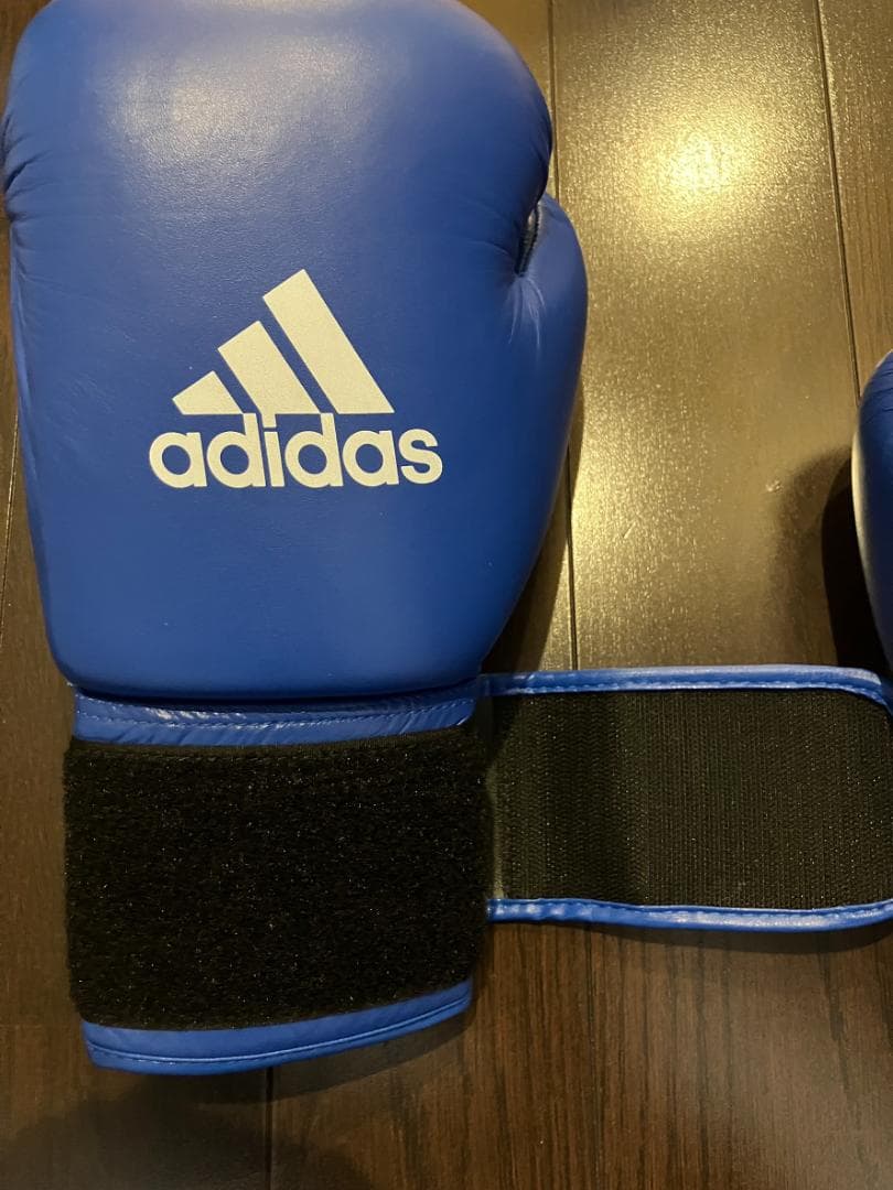 adidas　ボクシンググローブ　10oz