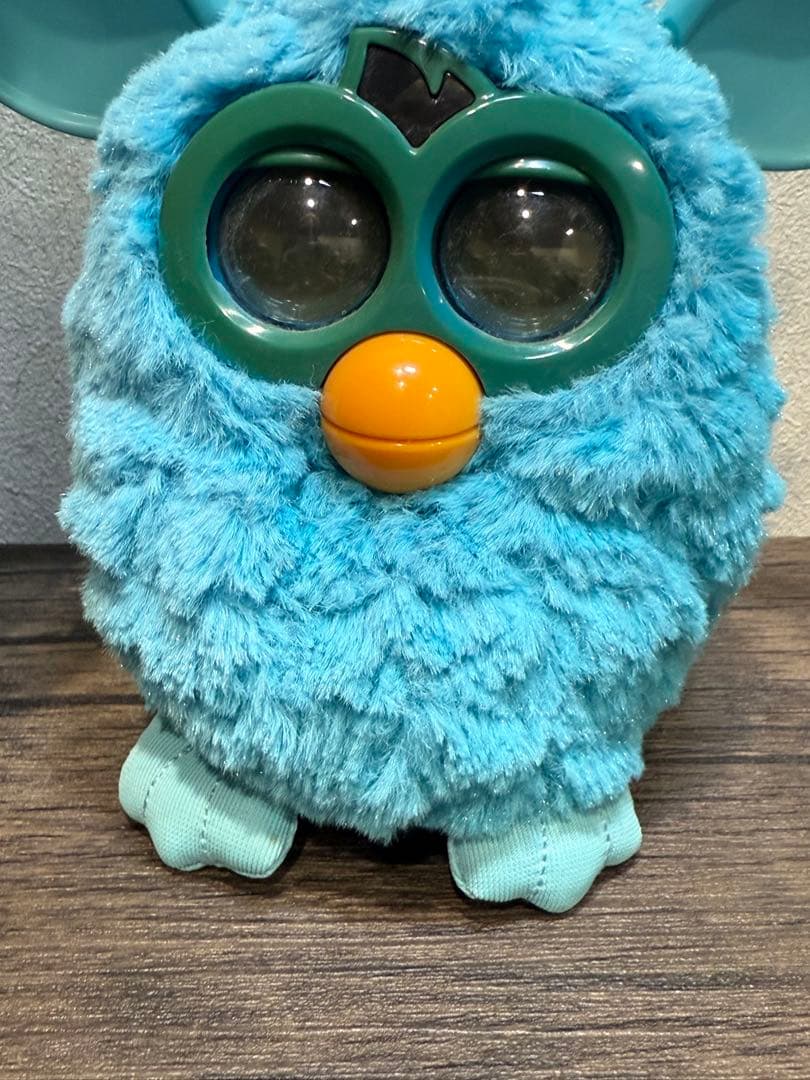 【未使用品】希少Furby ファービー(ソーダブルー) ぬいぐるみ　タカラトミー