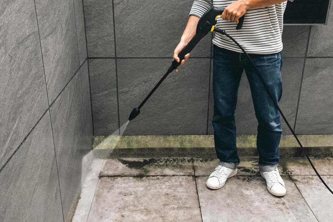 KarcherケルヒャーK4プレミアムサイレント50Hz東日本黄色イエロー