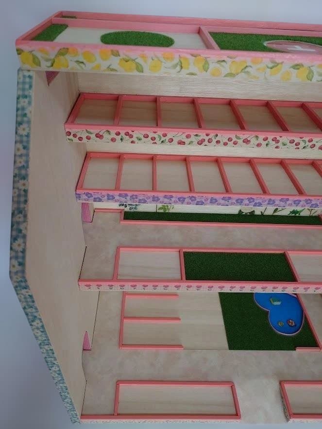 トミカ木製手作り駐車場（スモ－ルピンク）SP04