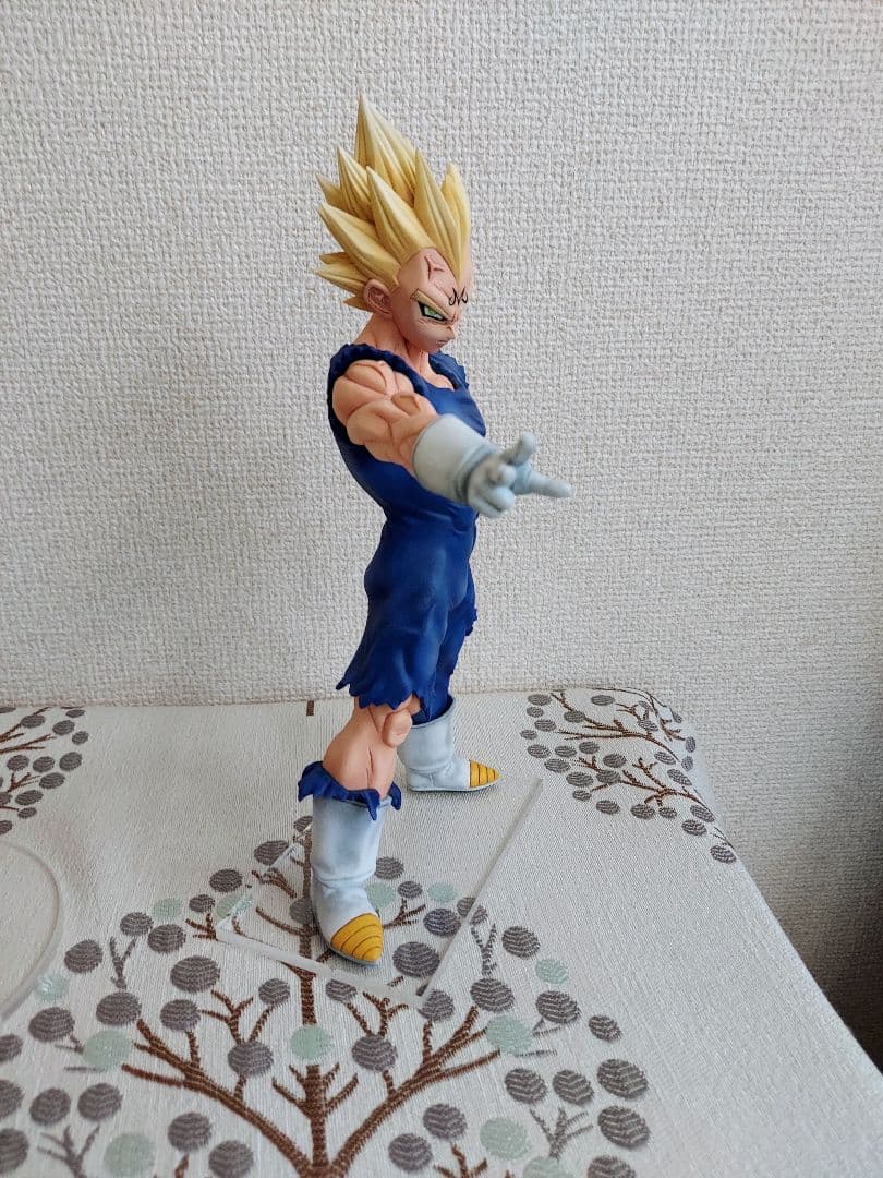 ドラゴンボール 一番くじ フィギュア 魔人ベジータ リペイント