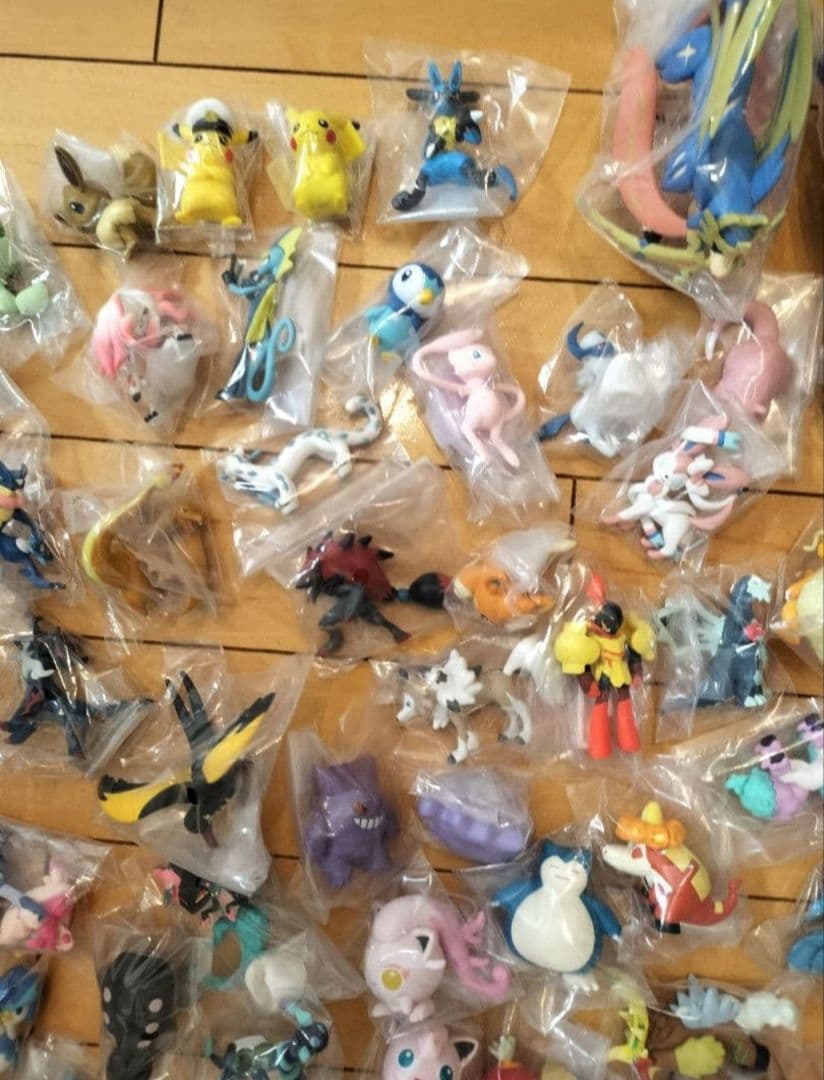 ポケットモンスター　モンコレ　148体　大量まとめ売り！