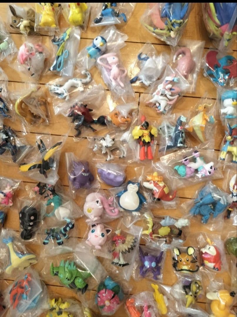 ポケットモンスター　モンコレ　148体　大量まとめ売り！