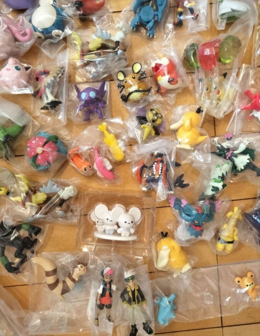 ポケットモンスター　モンコレ　148体　大量まとめ売り！