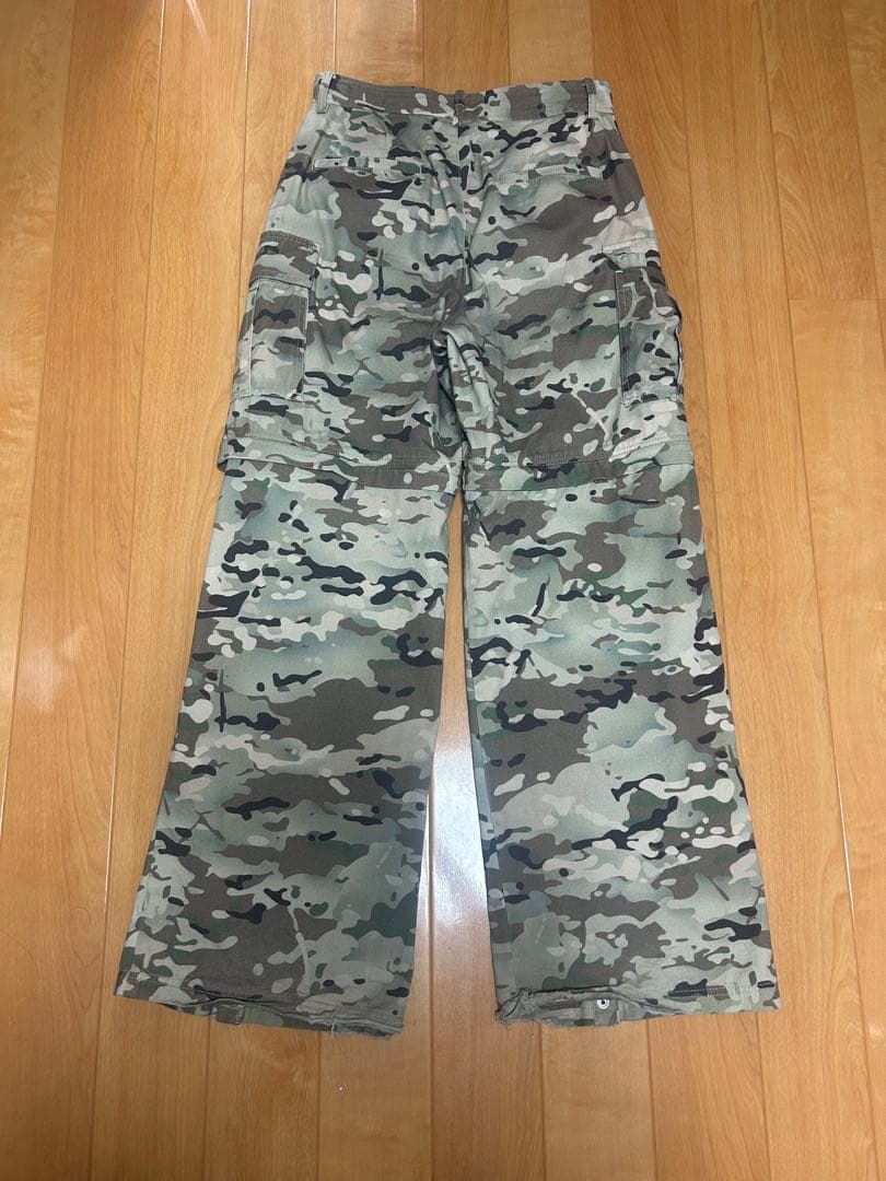 atmos 迷彩カーゴパンツ