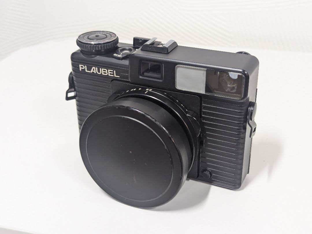 フィルムカメラ PLAUBEL Makina 670