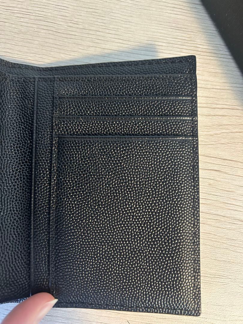 イヴサンローラン 三つ折財布 黒