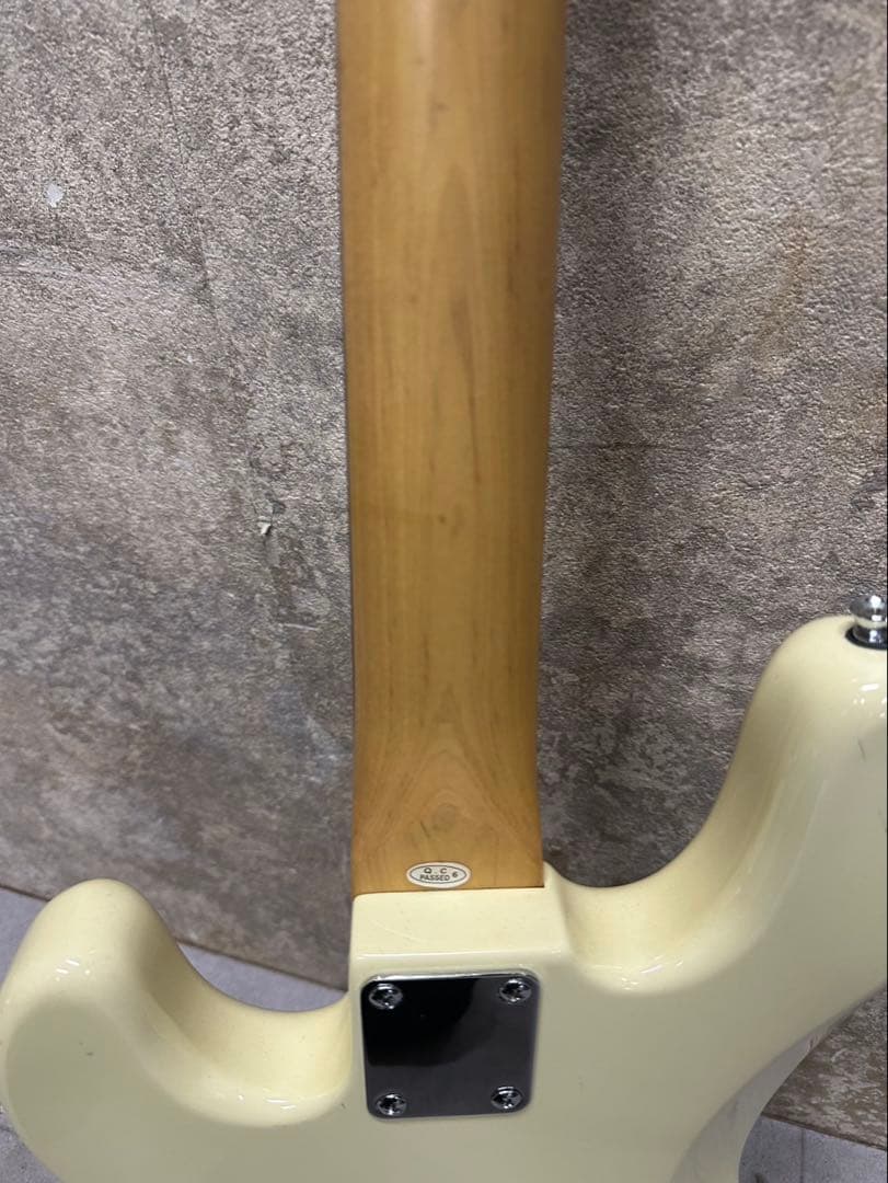 ⑲ SELDERS エレキベース 4弦 プレベタイプ クリーム/アイボリー PG