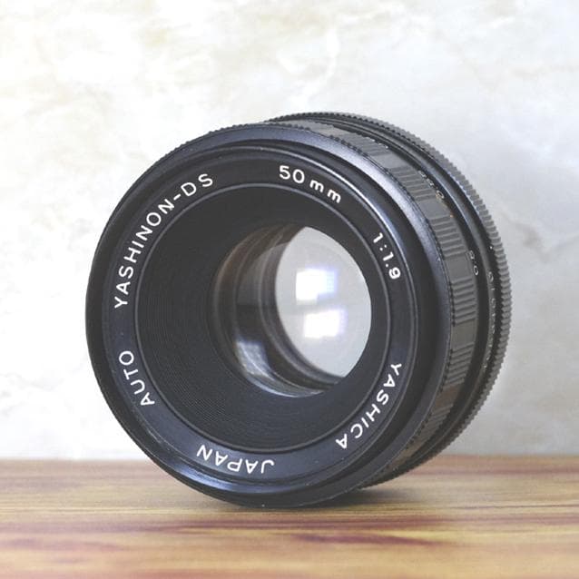 【富岡光学 ヤシカ】 Auto Yashinon DS 50mm F1.9