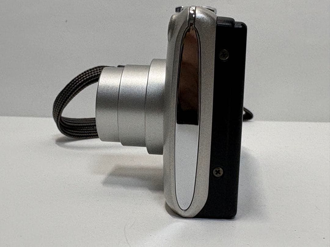 Nikon COOLPIX L26 コンパクトカメラ コンデジ デジカメ 外箱有