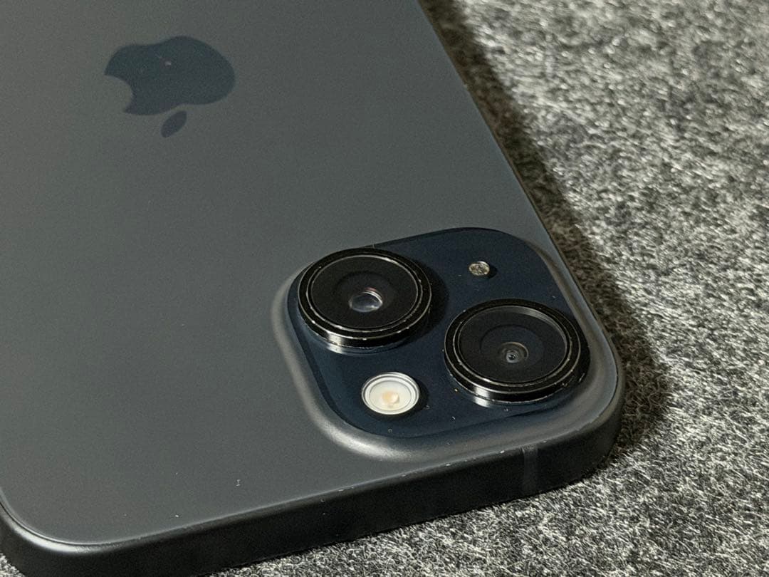 iPhone 15 256GB SIMフリー ブラック 傷あり バッテリー89%