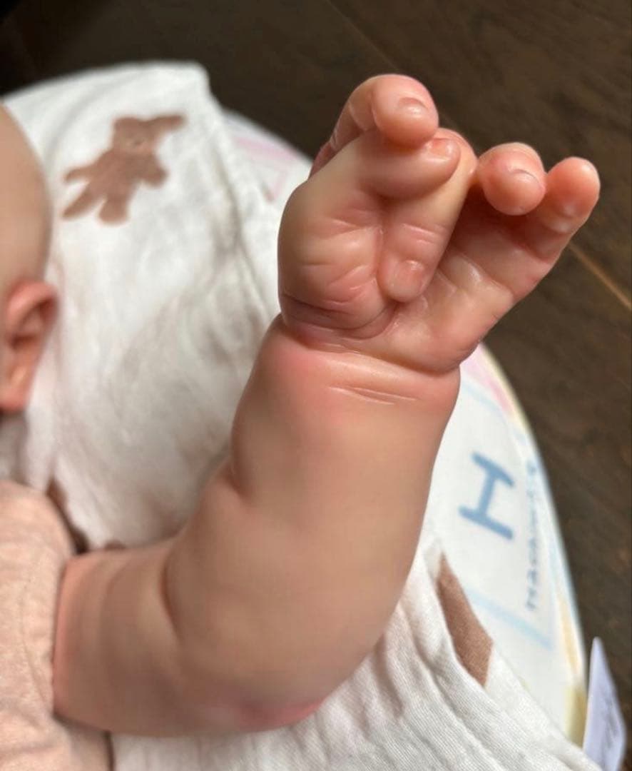 リボーンドール　公式キット　Pickle by Nikki Johnston