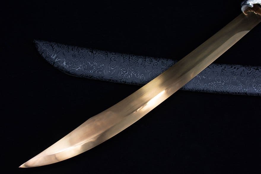 雪紋金単刀 武具　刀装具　日本刀　模造刀