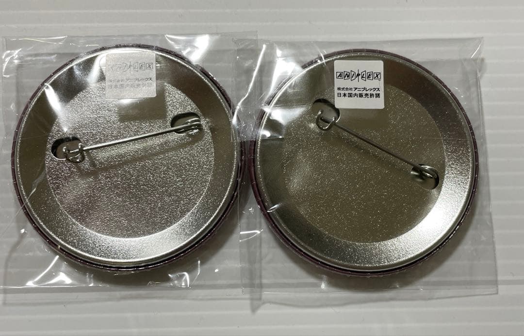 鬼滅の刃 童磨 DINING 無限城編 ティザー ダイニング 缶バッジ　2点