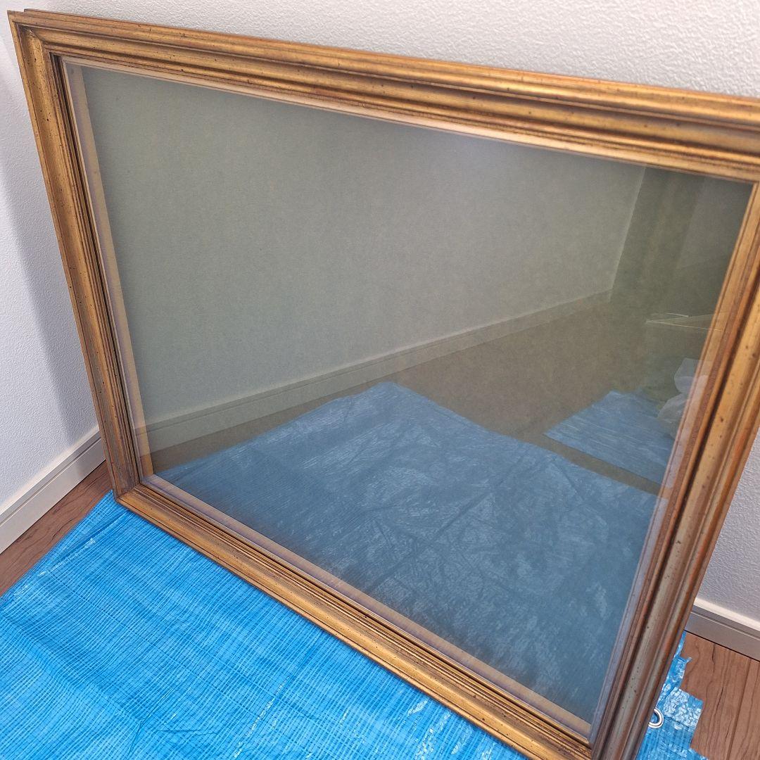 クラシック　金色　木製額縁　ガラス　 大きめ