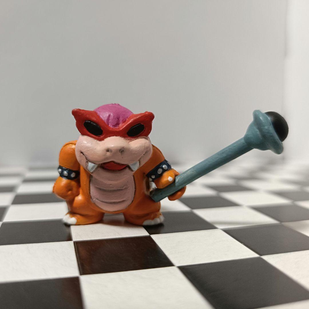 スーパーマリオ　消しゴム　コクッパ七人衆　ペイント品