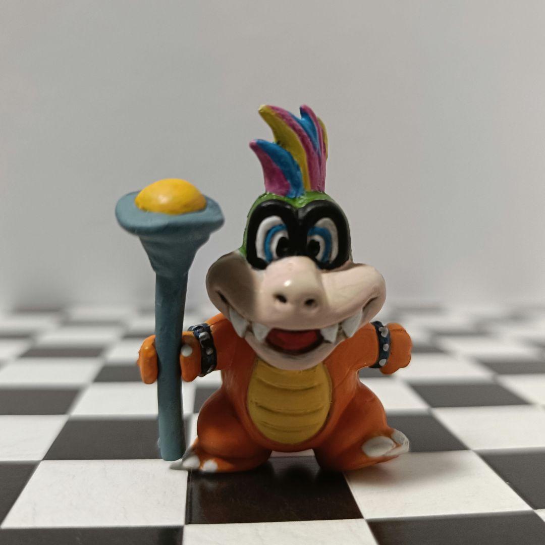 スーパーマリオ　消しゴム　コクッパ七人衆　ペイント品