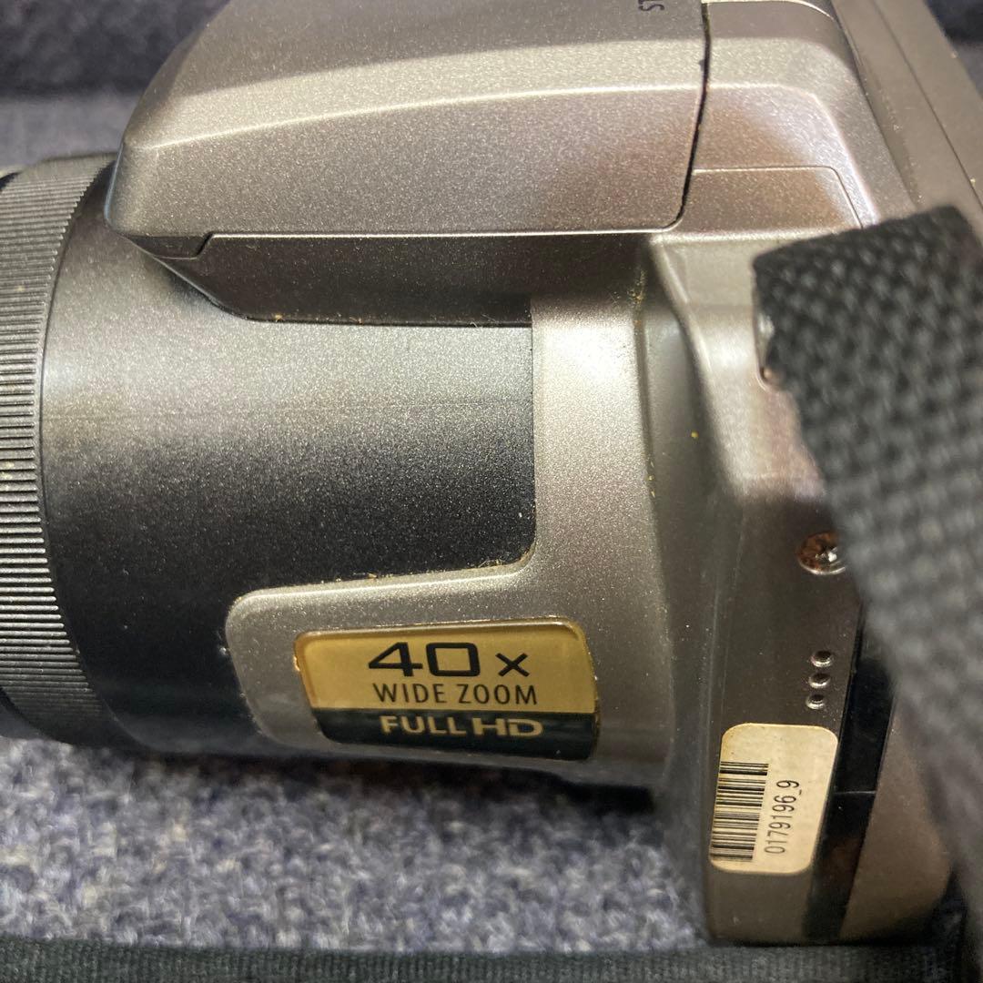 OLYMPUS SP-820UZ カメラ