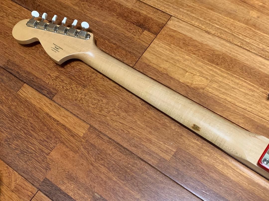 ギター Squier by Fender mustang