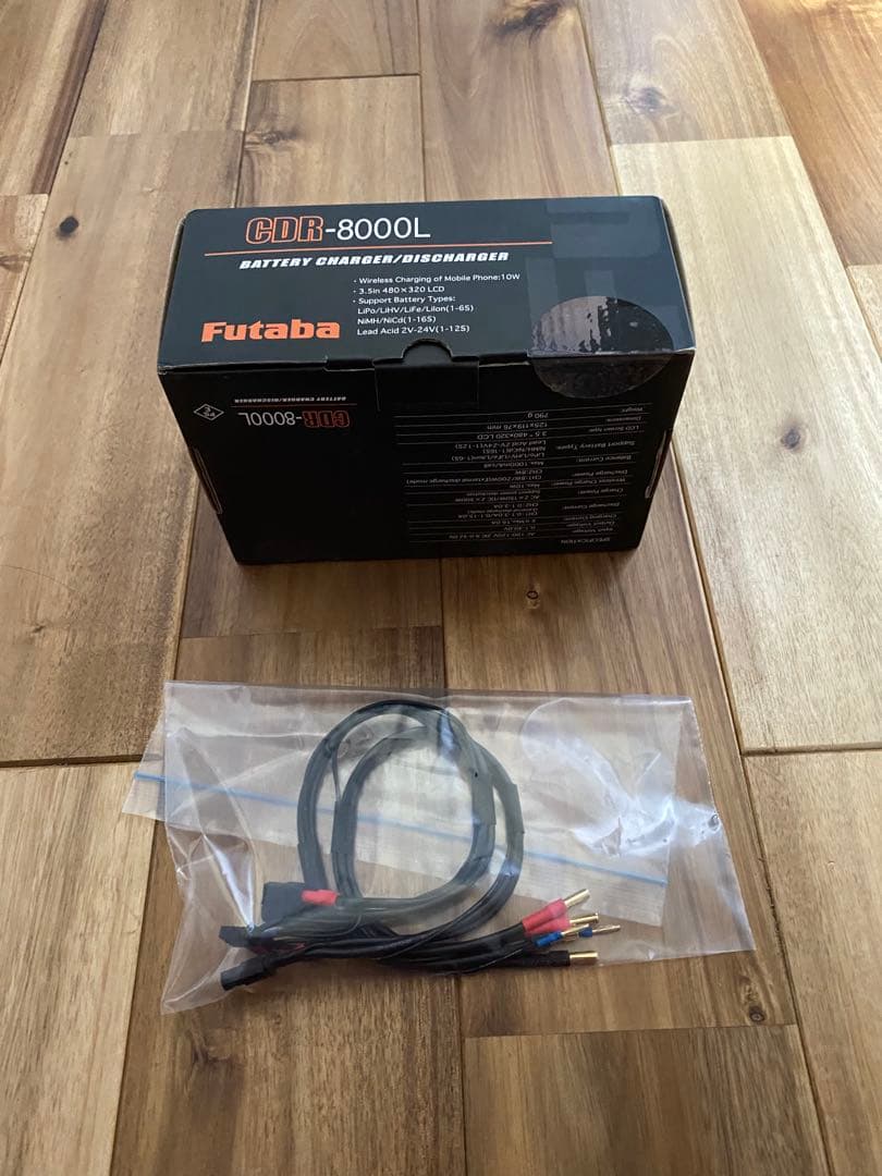 7*1様 新品　フタバ　CDR-8000L チャージャー　充電器　バッテリー