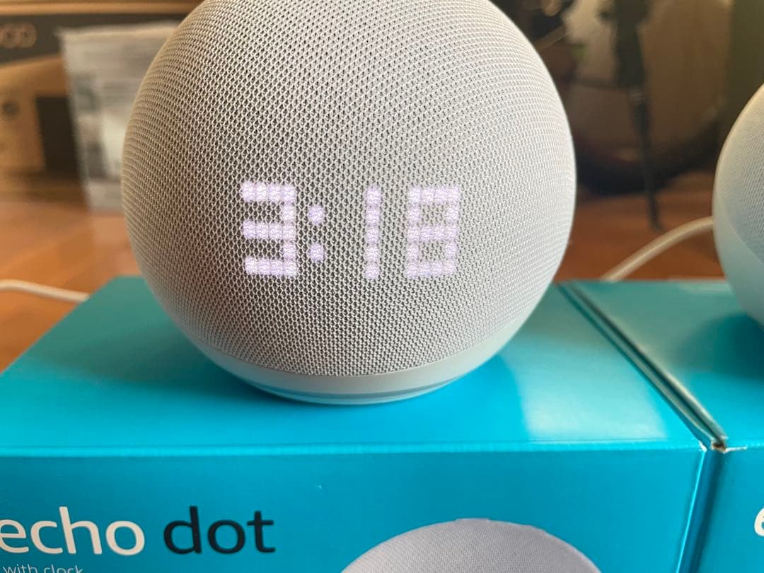 Echo Dot with Clock 第5世代 ＋Echo Dot のセット