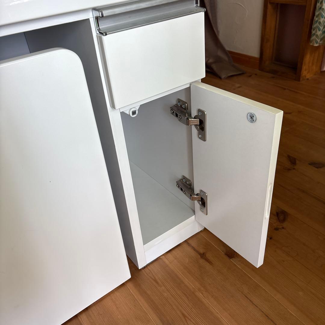 ホワイト ドレッサー・ミラー