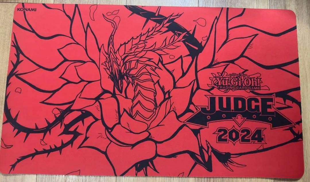 ブラックローズドラゴン　プレイマット2024 十六夜アキ 海外 プレマ 遊戯王