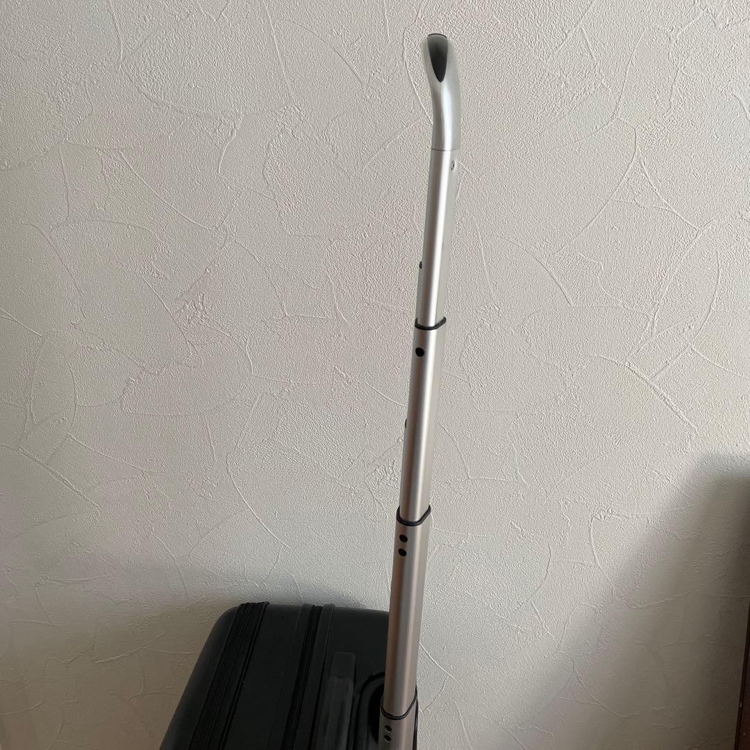 FREQUENTER CLAM 1-211 横型 4輪 静音 機内持ち込み可