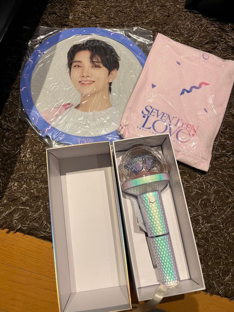 SEVENTEEN OFFICIAL LIGHTSTICK2 うちわタオルセット
