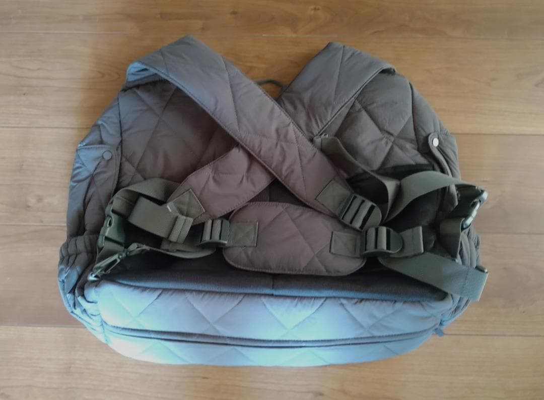 mon chéri キルティングメッシュ付き犬用フロントリュック