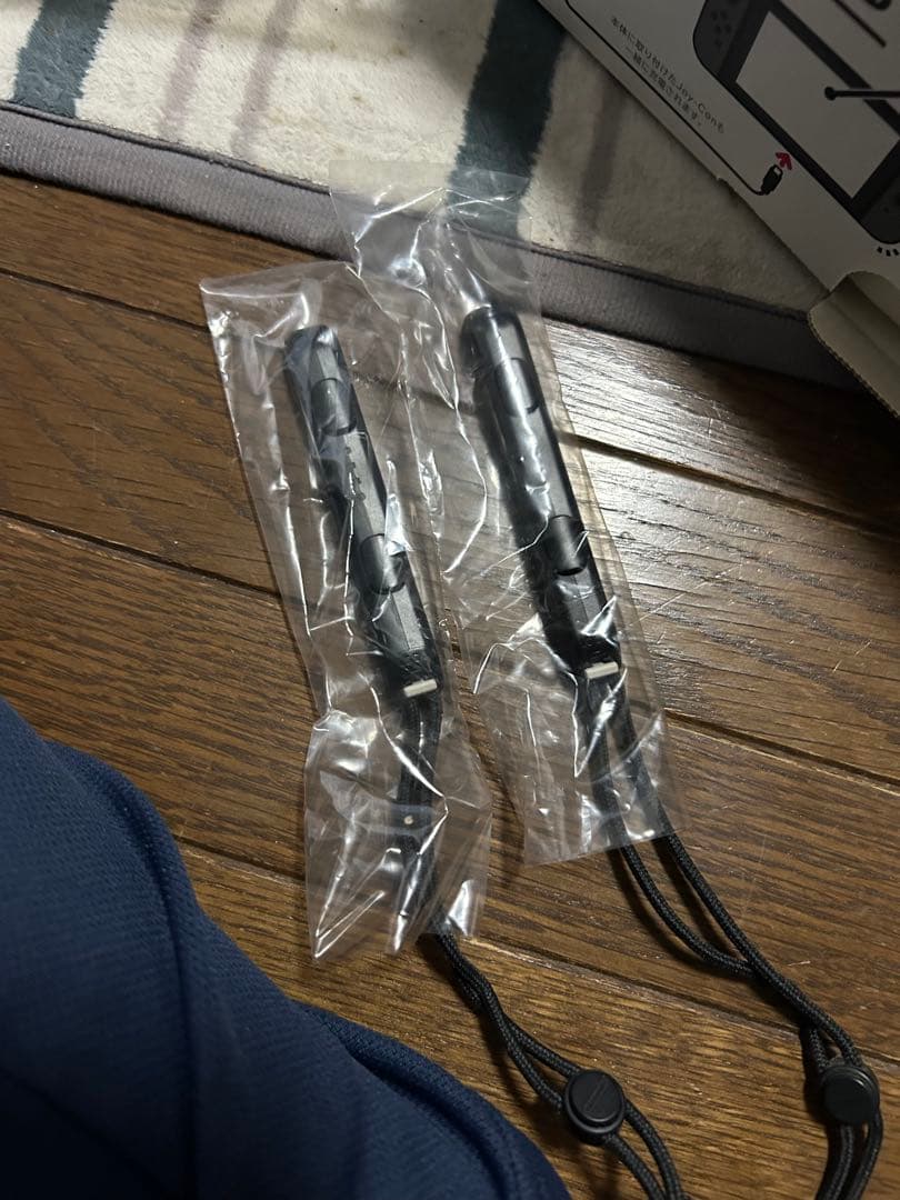 Nintendo Switch 本体 箱付き ジョイコンなし