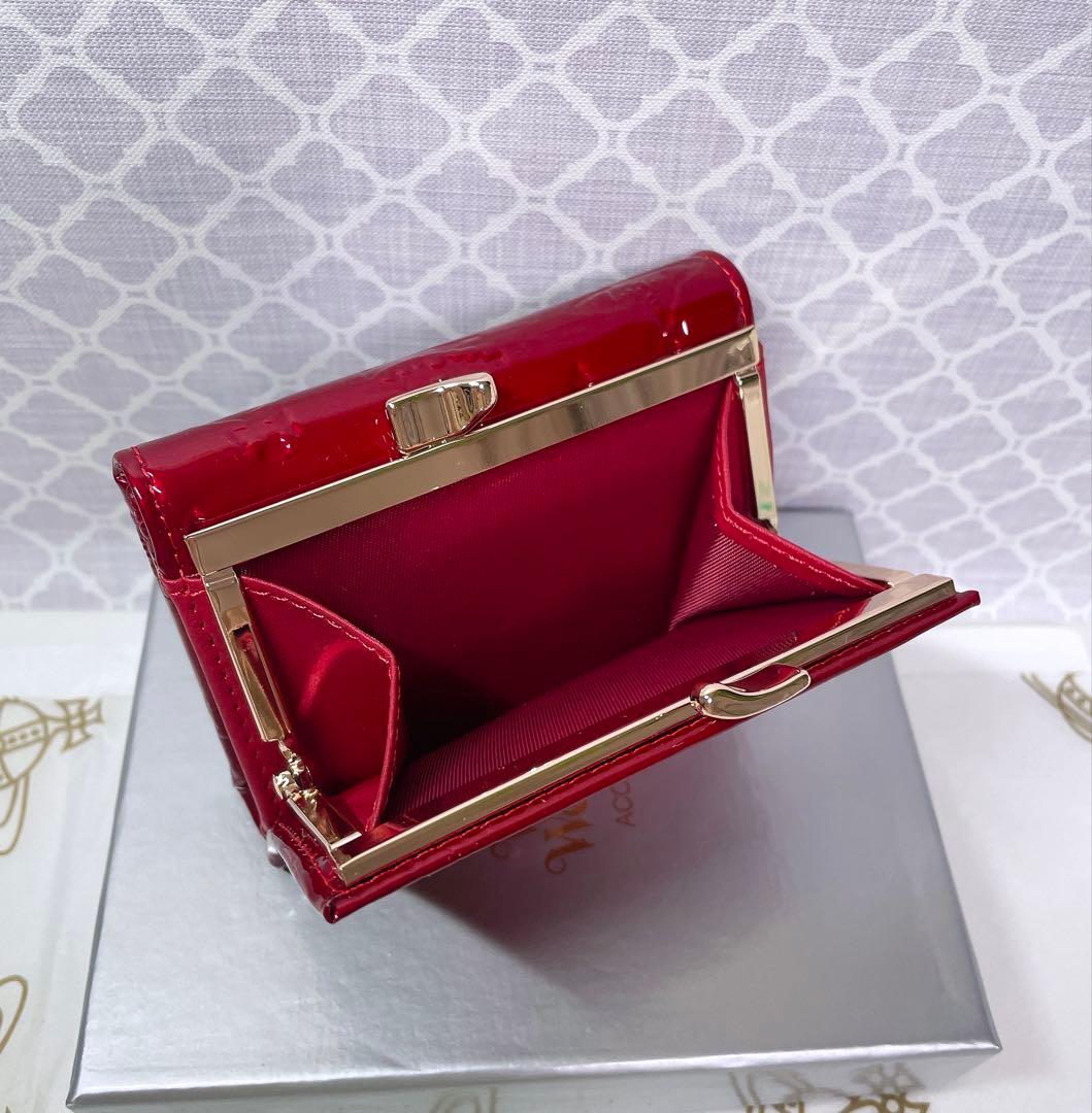 【大人気✨️ショッパー付き】新品 Vivienne Westwood エナメル赤