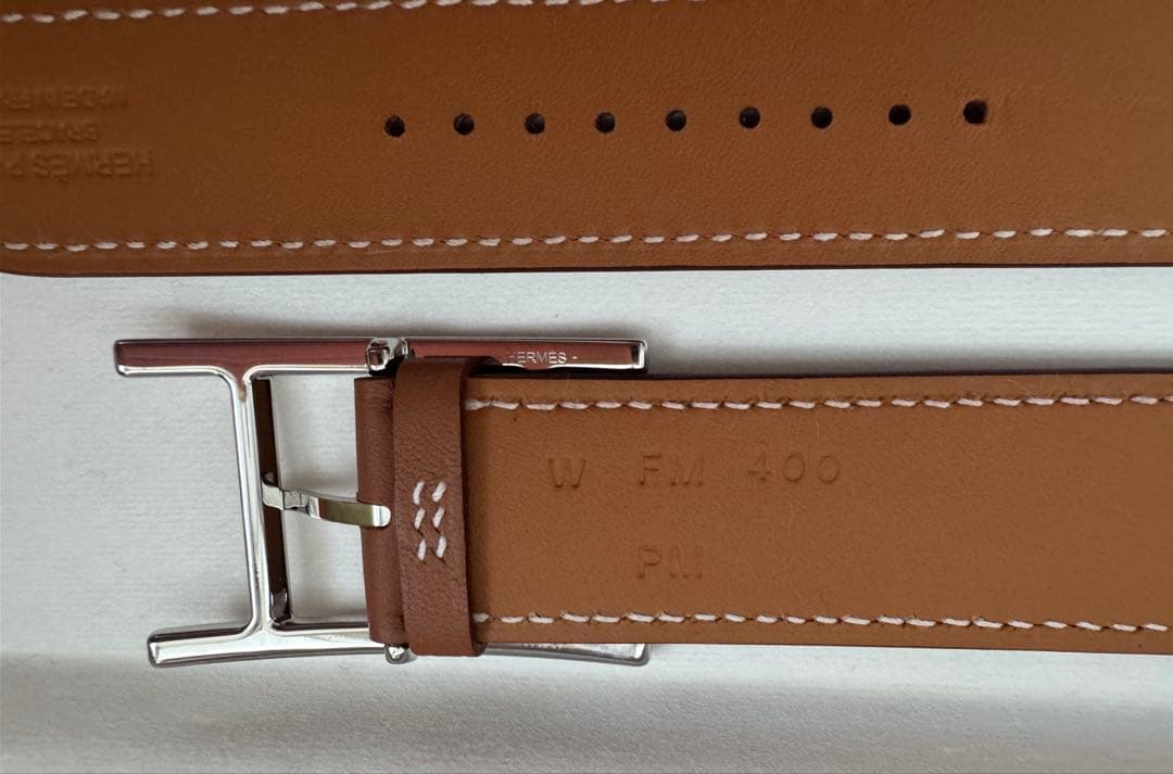 メルホ様Apple Watch Hermès ドゥブルトゥール 《アピ》