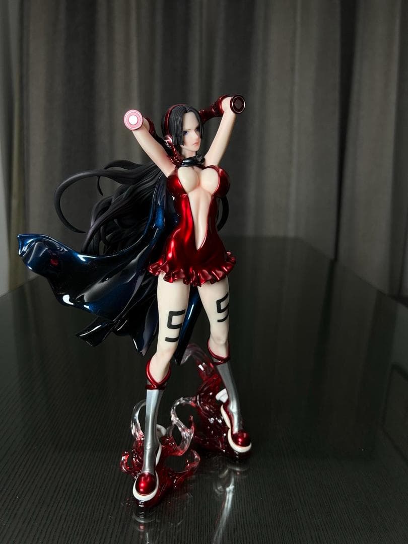 ワンピース ジェルマ 戦闘服 海賊女帝 ハンコック ガレージキット フィギュア