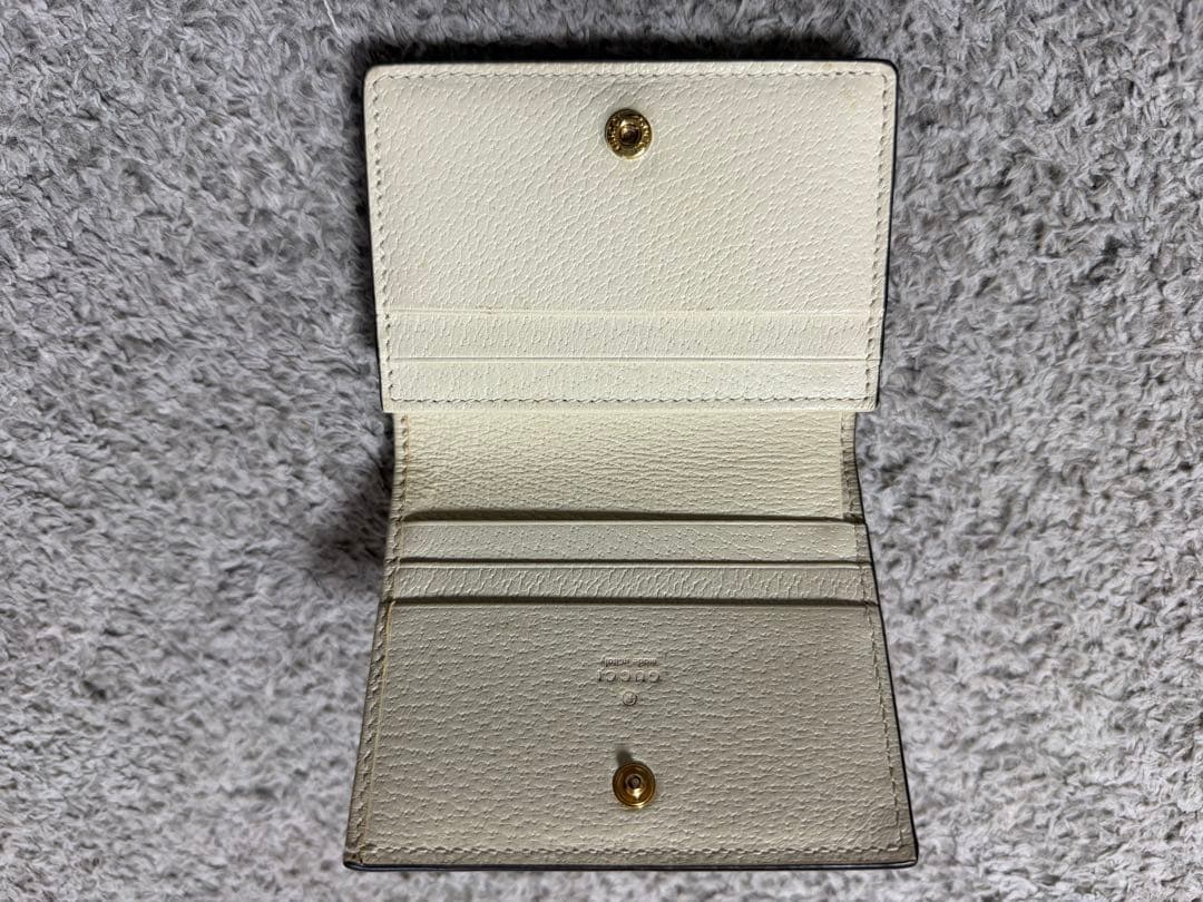 GUCCI / GGマーモント二つ折り財布