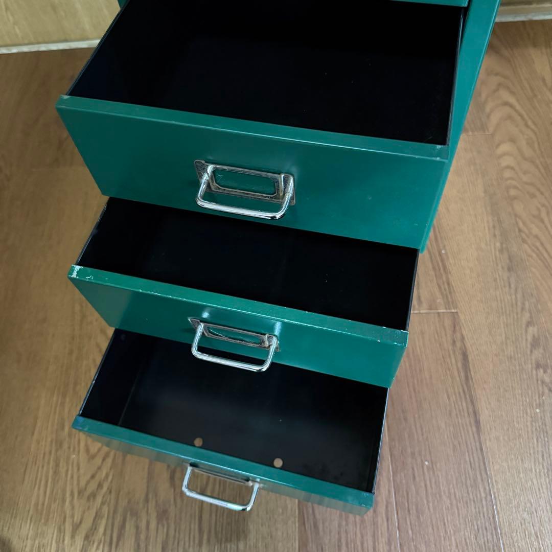 BISLEY キャビネット　6段　収納