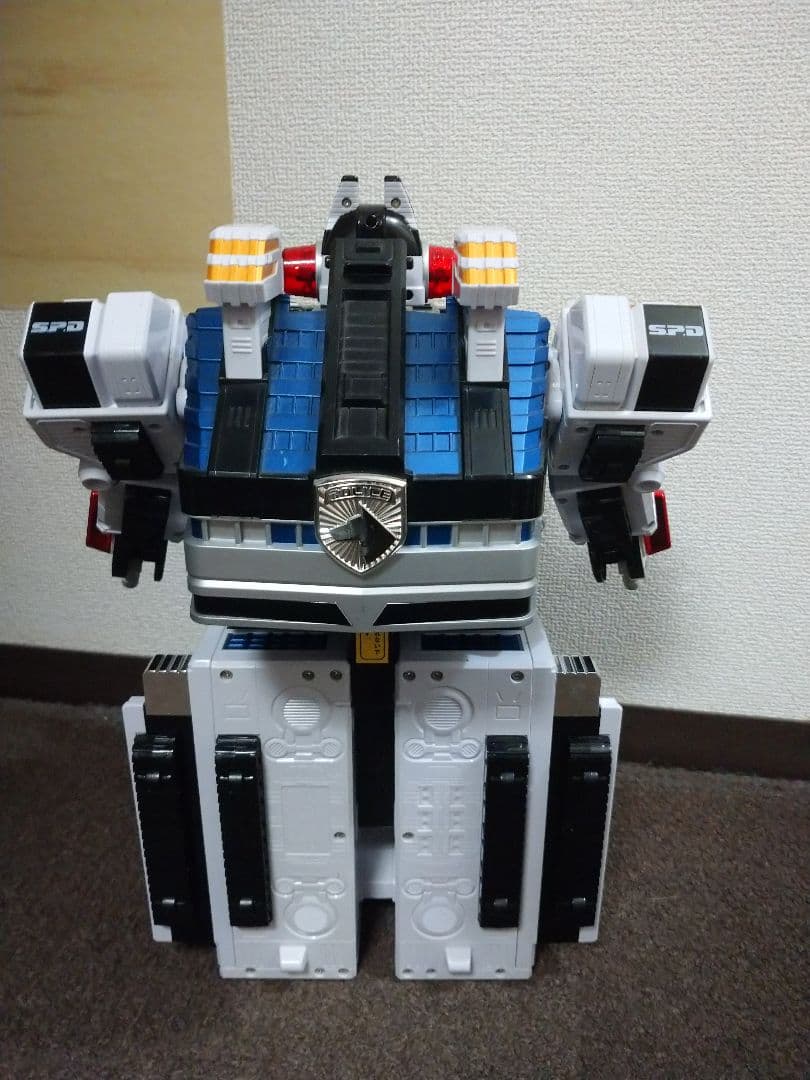 入手困難 ‼️特撮戦隊デカレンジャー　DXデカベースロボ セット