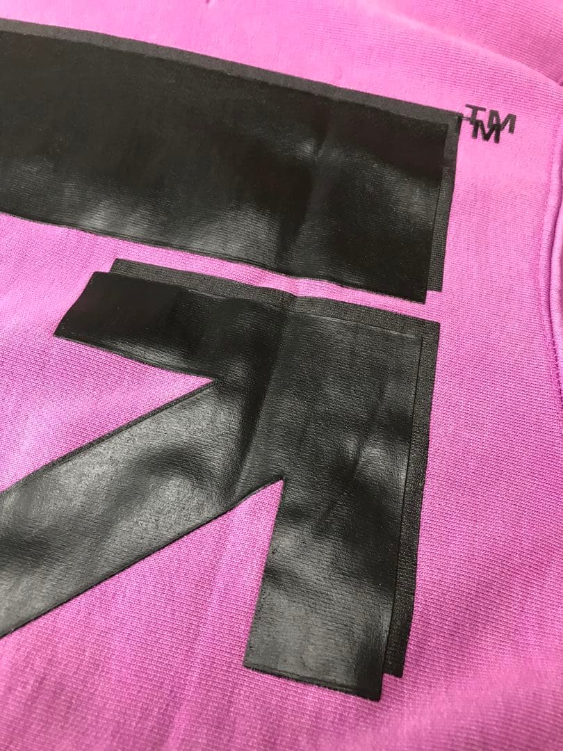 【値下げ対応可能‼️】 Off-White × champion パーカー XS