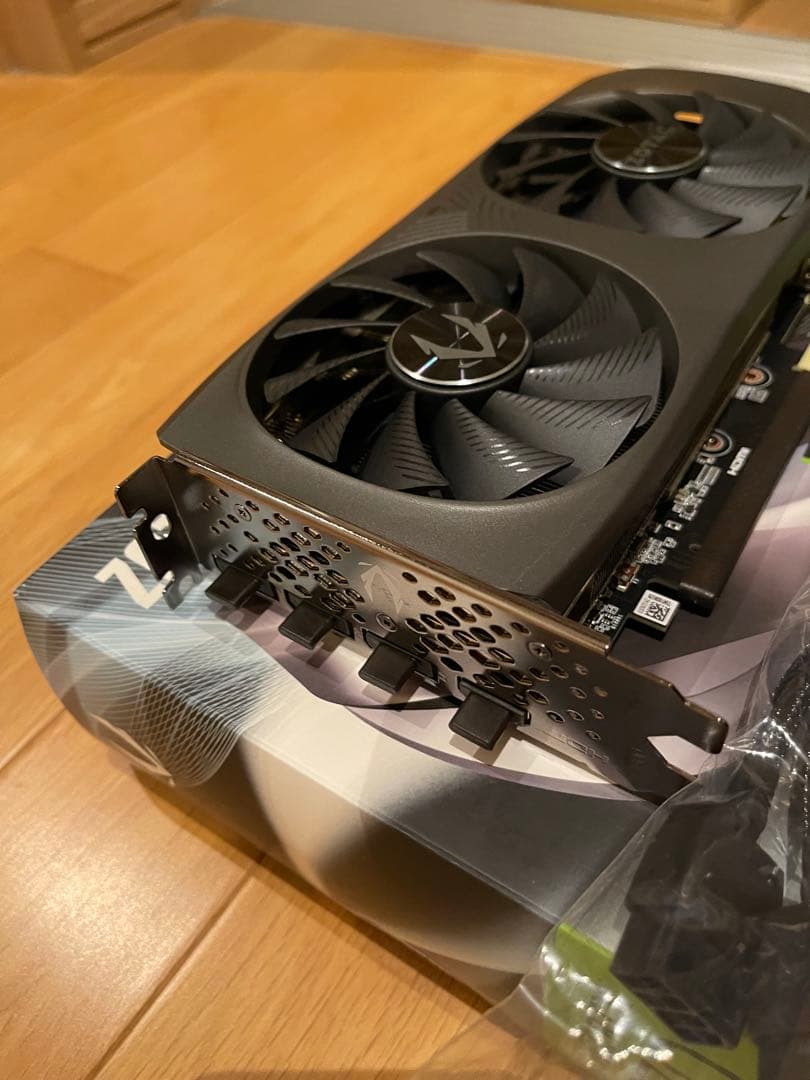 RTX 4070 SUPER + B650M GAMING PLUS WIFI他